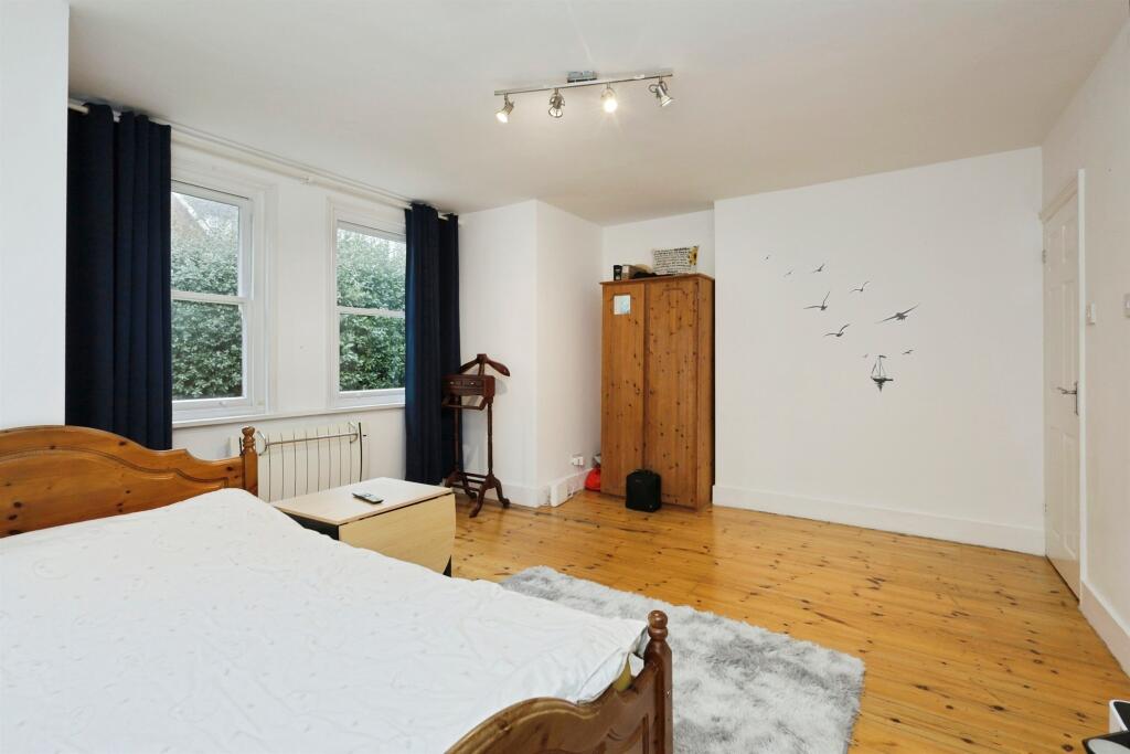 Grassington Road, Eastbourne photo 3