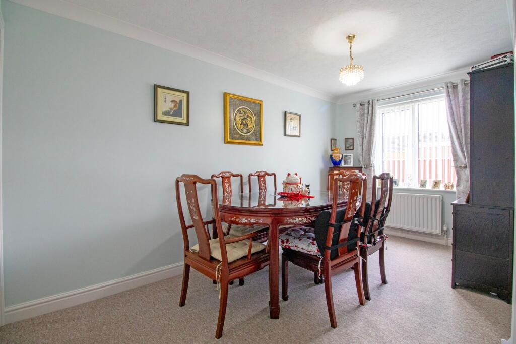 House in Doncaster - View 4
