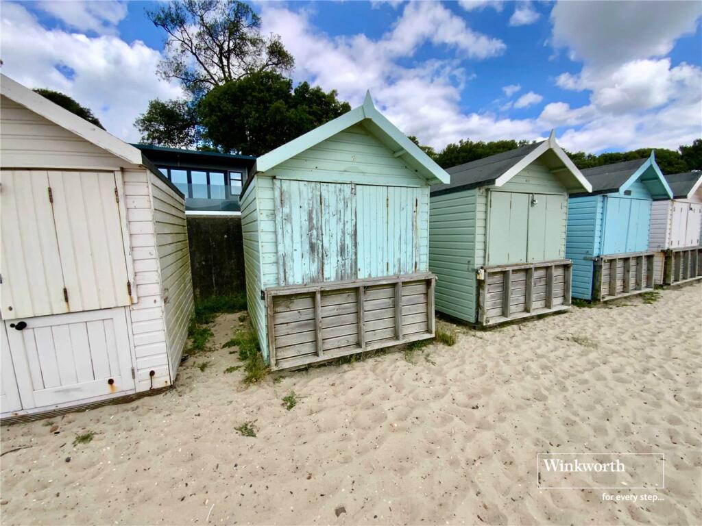 House in Christchurch, Mudeford - View 4
