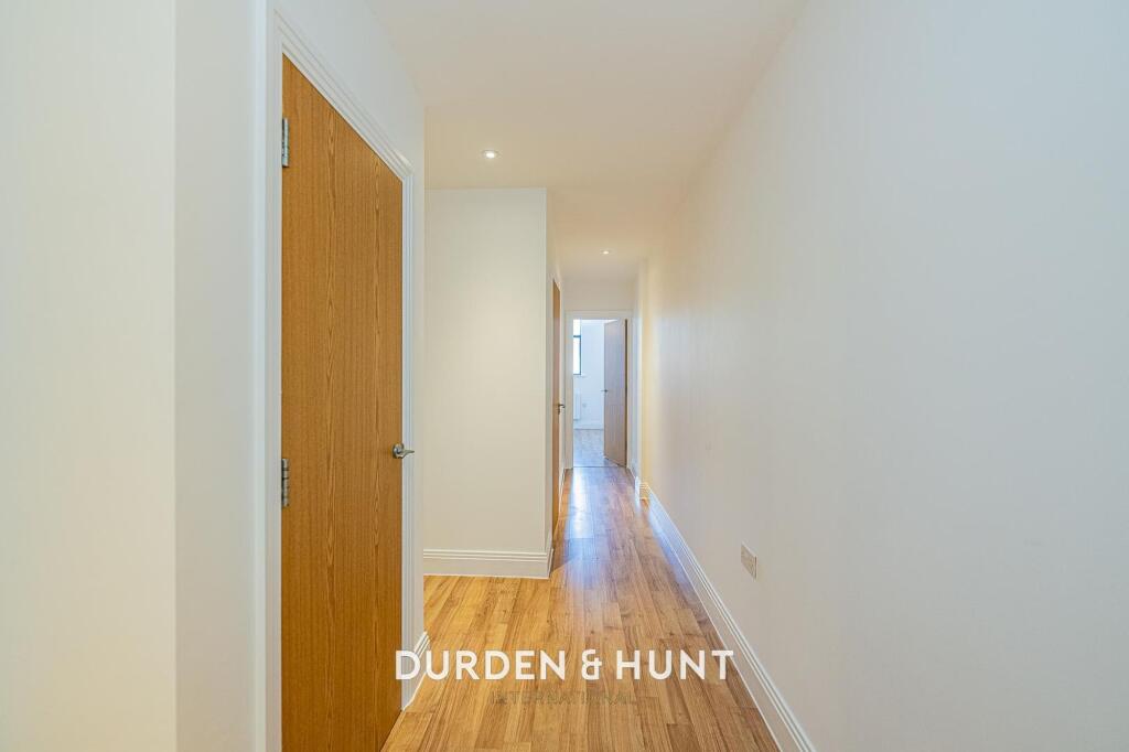 Apartment in Colchester - More