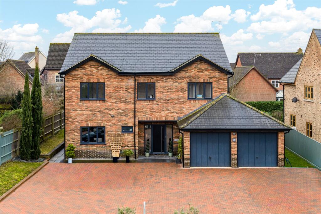Main image of property: Queensbury Lane, Monkston Park, Milton Keynes, Buckinghamshire, MK10