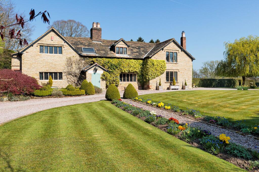 4-bed detached on Wilmslow Road, Mottram St. Andrew, SK10, £2,500,000