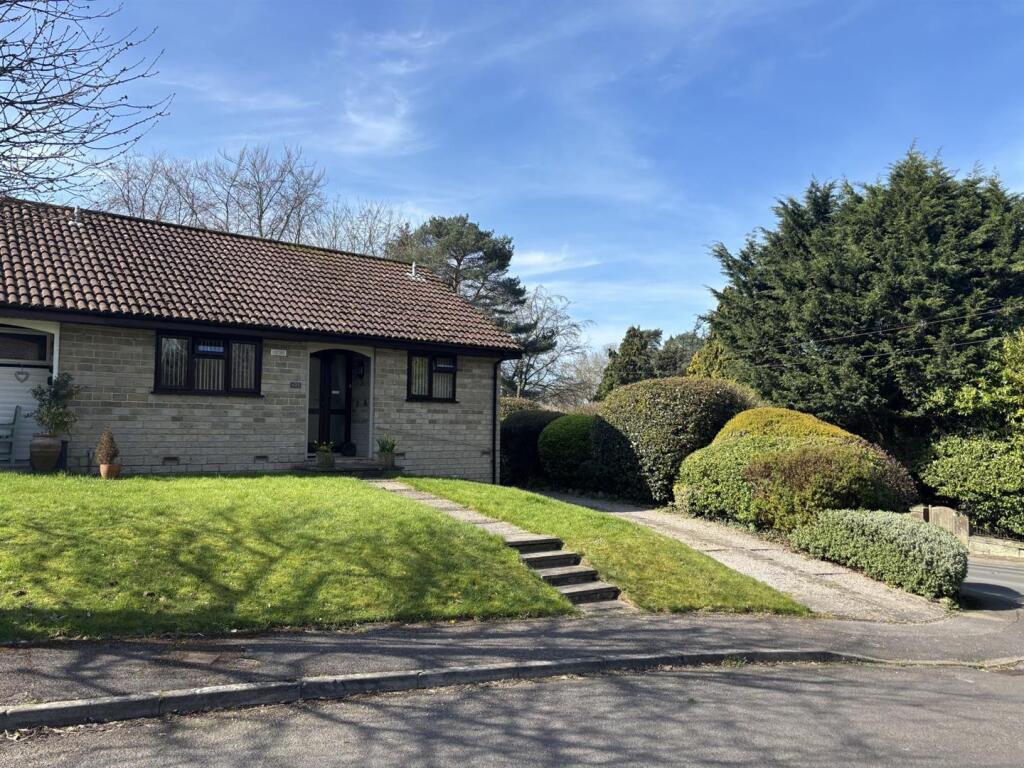 Main image of property: Nettlebed Nursery, New Road, Shaftesbury