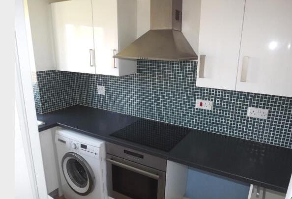 Apartment in Watford - View 3