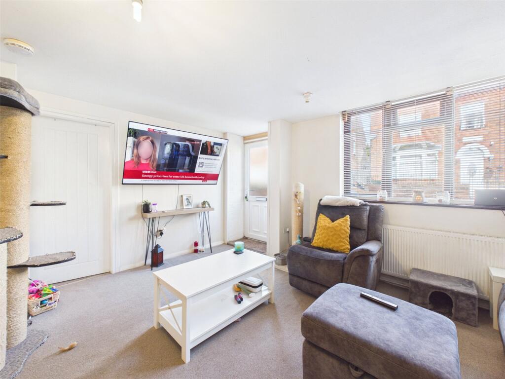 Apartment in Derby - View 4