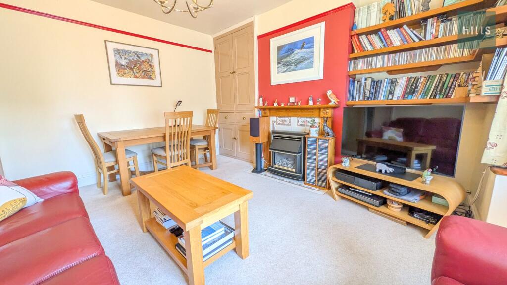 House in Worcester - View 4