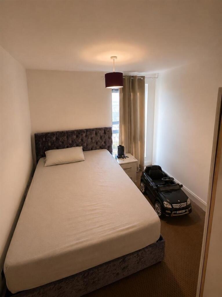 Apartment in Salford, Trinity, Lower Broughton - View 3