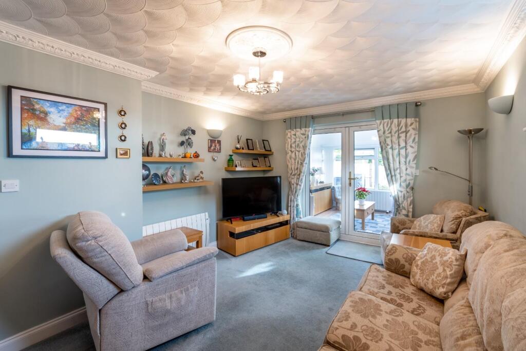 House in Doncaster, Mattersey Thorpe - View 4