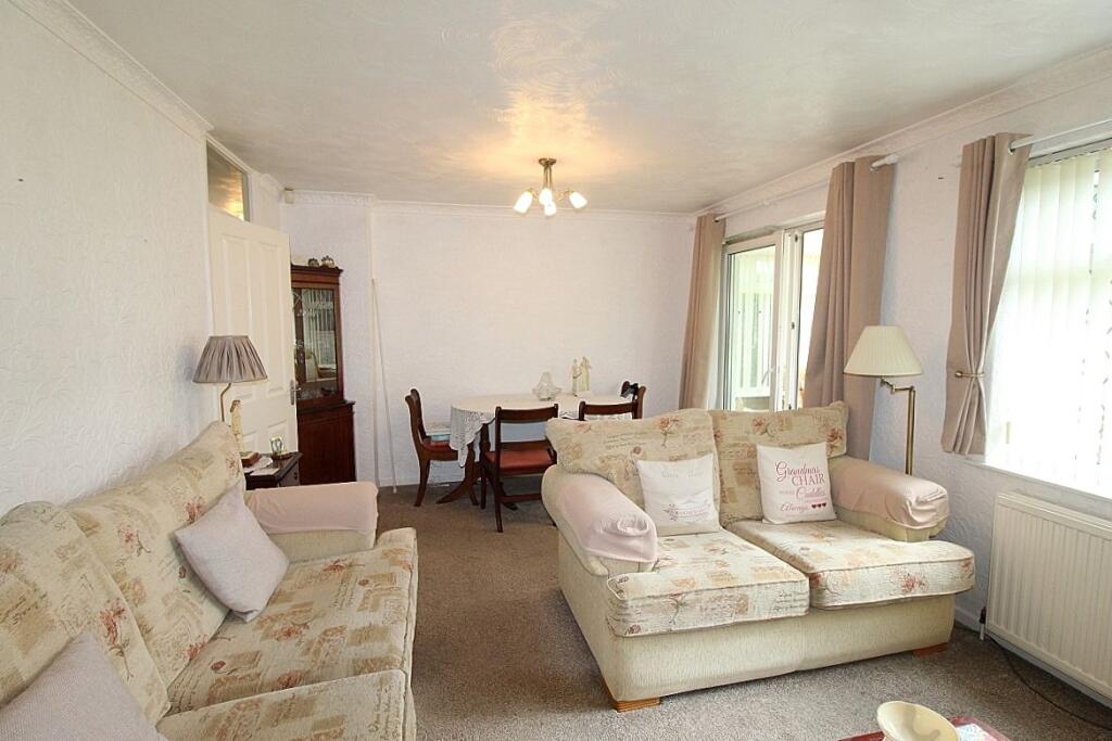 House in Rotherham, South Yorkshire - View 4