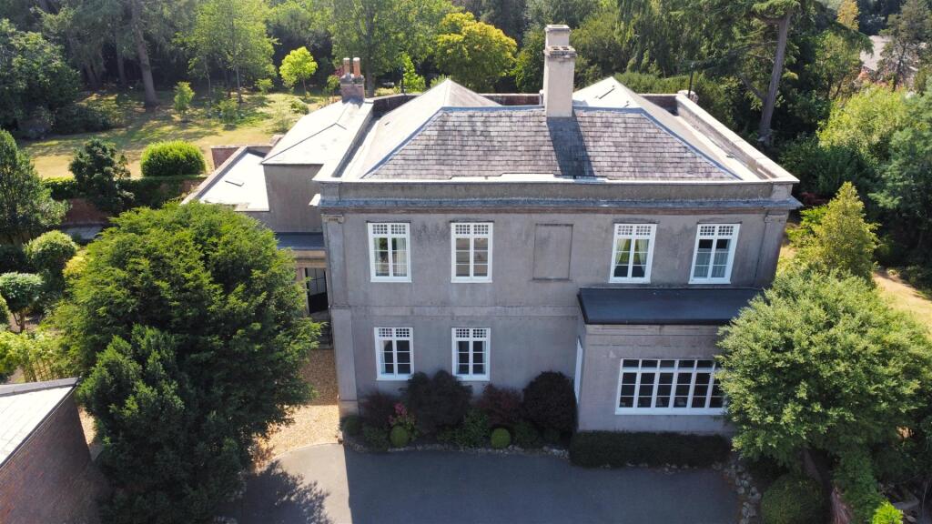 Main image of property: Long Street, Devizes