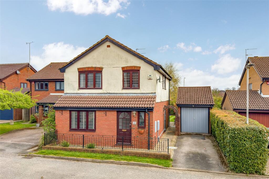 Mayfair Close, St. Albans, Hertfordshire, AL4