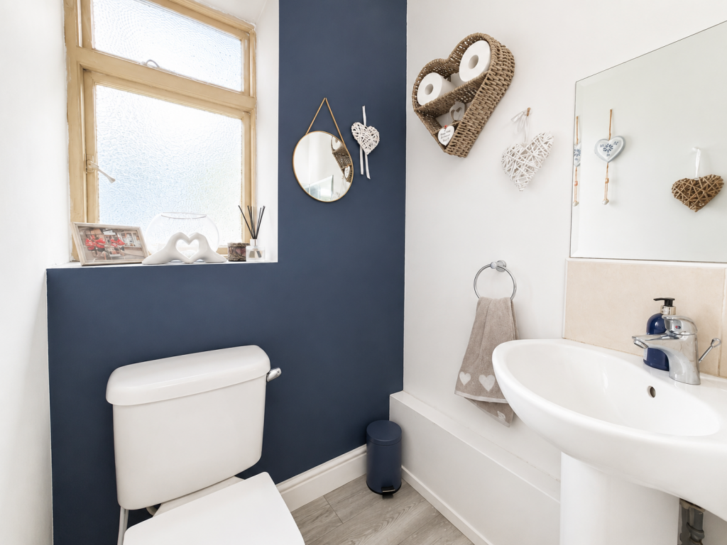 House in Harrogate - More