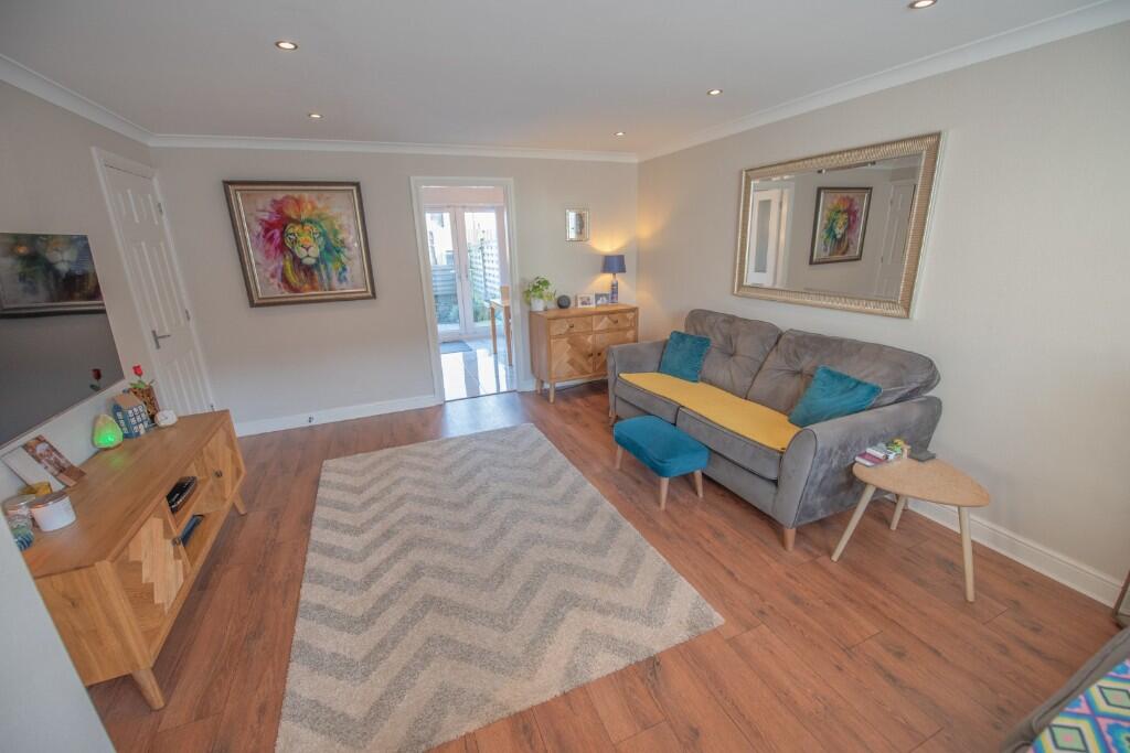 1 Carr Meadows, Cowling BD22 0BR - View 2