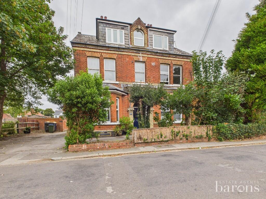 Main image of property: Tally Ho Lodge, Cromwell Road, Basingstoke, Hampshire, RG21