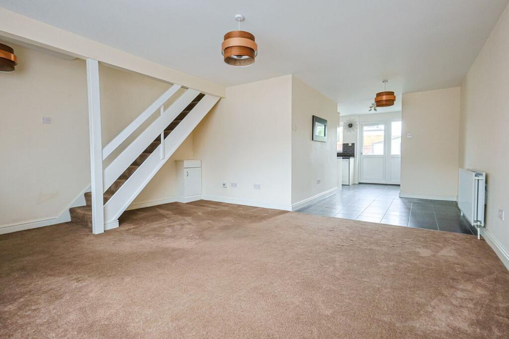 House in Enfield - View 2