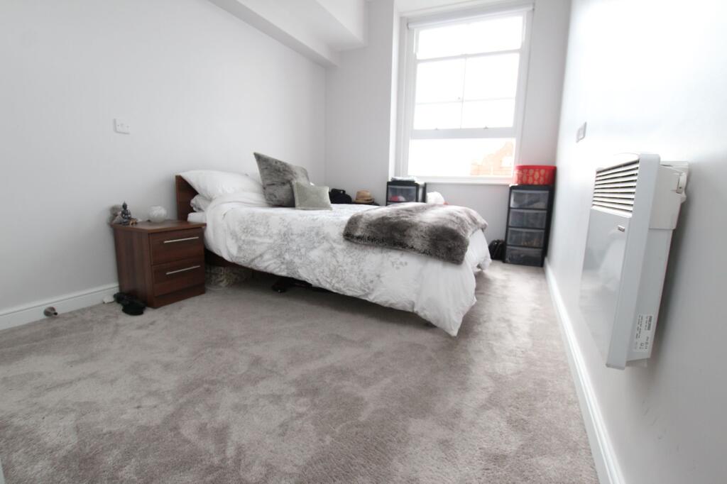 Apartment in Nottingham - View 5