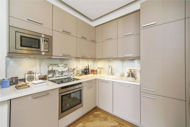 Apartment in London, City of Westminster - View 5