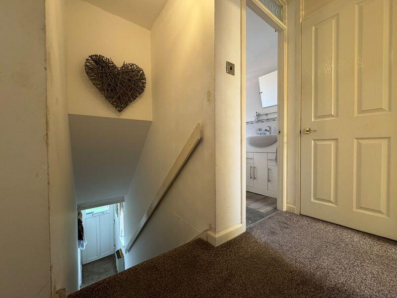 Apartment in Luton - More