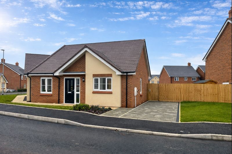 Main image of property: Wrottesley Park Road, 
Perton, 
Wolverhampton, 
WV6 7TS