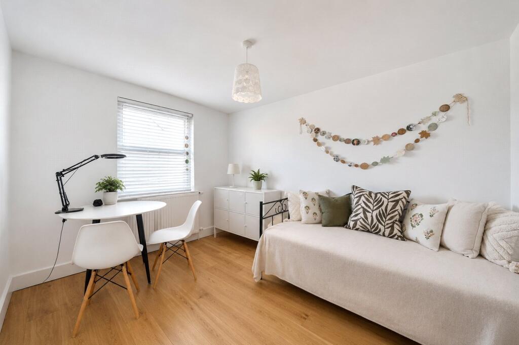 Merton Road, London, SW18 – pohled 3