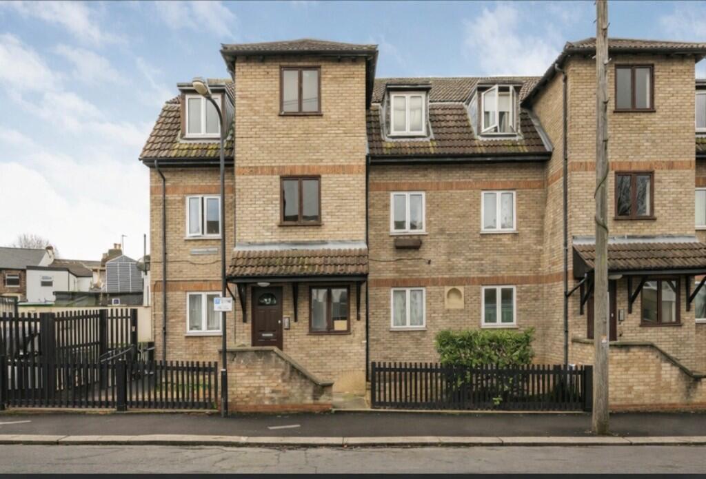 Main image of property: Raglan Road, London, E17