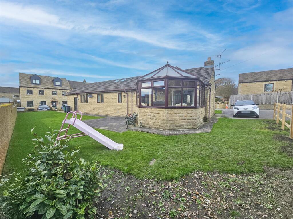 Additional image 20 of St. Johns Close, Silsden