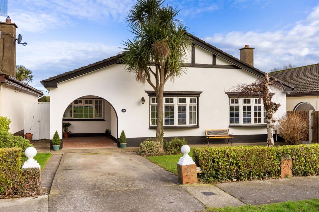 Main image of property: 256 Redford Park, Greystones, Co Wicklow, A63 PF70