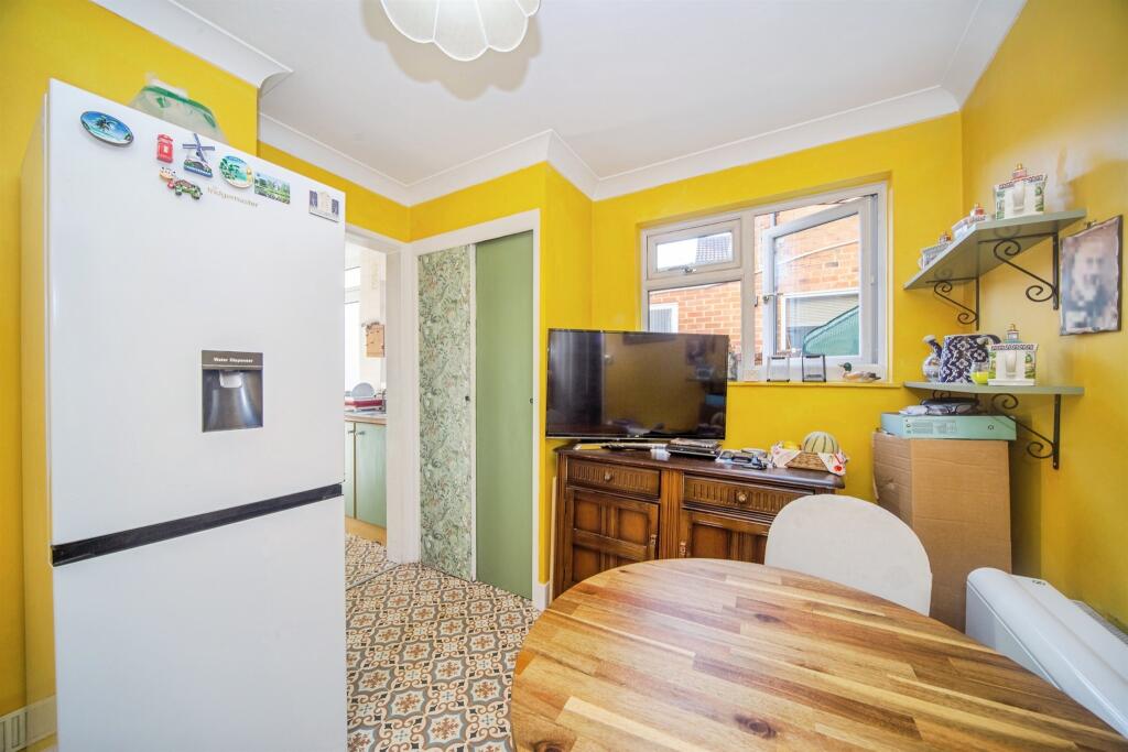 House in Southampton - View 5