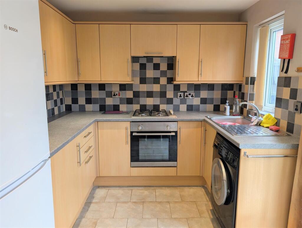 10 Rothley Drive, Bicton Heath, Shrewsbury, SY3 5BB photo 2