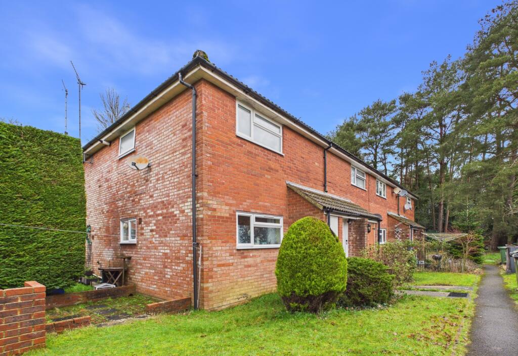 Main image of property: WELLINGTON AVENUE, WHITEHILL, BORDON, HAMPSHIRE, GU35
