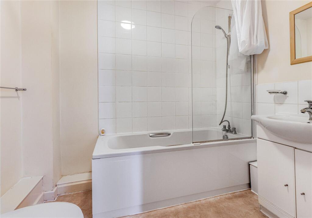 Richmond Park Road, Charminster, Bournemouth, BH8 - View 3