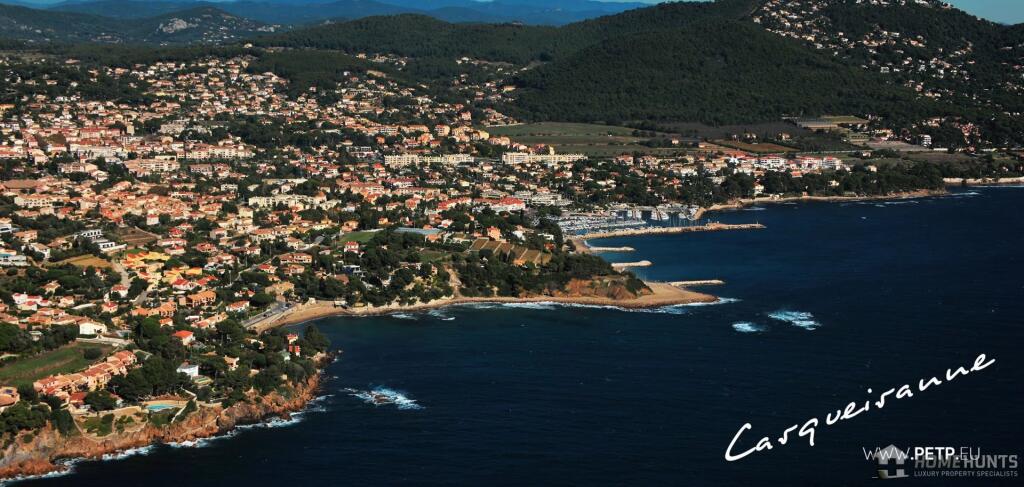 Main image of property: Provence-Alps-Cote d`Azur, Var, Carqueiranne