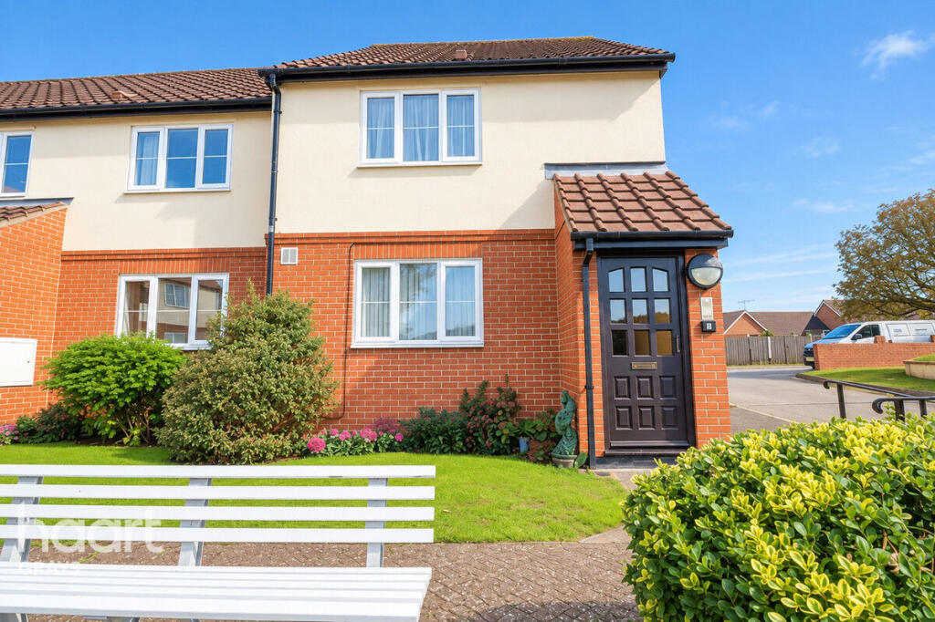 Apartment in Grays, Little Thurrock - View 2