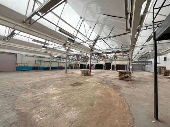 Warehouse photo 10
