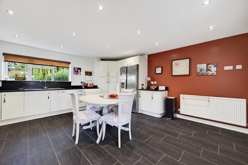 House in Leicester - More