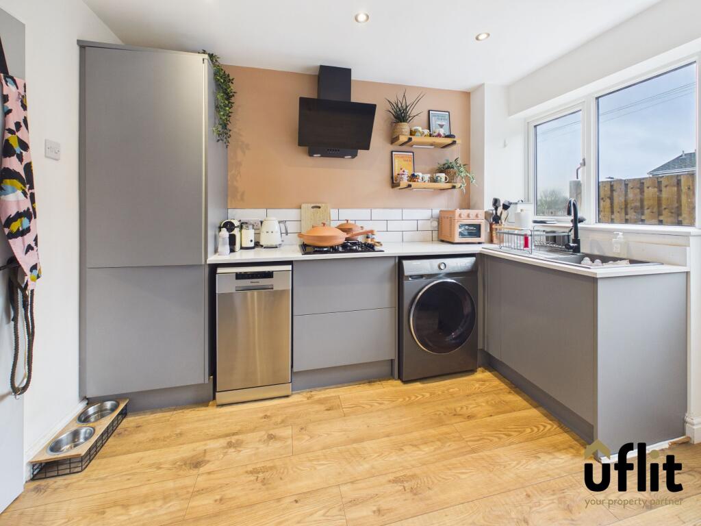 Edmund Avenue, Brinsworth, Rotherham - View 6