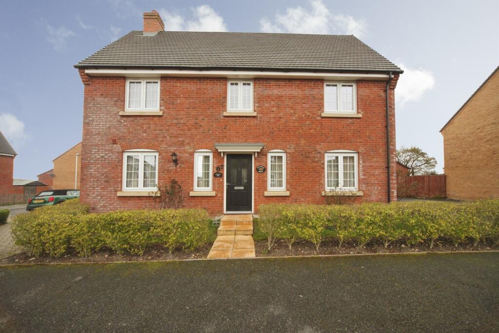 Main image of property: Orpington Rise, Houghton Regis, Dunstable