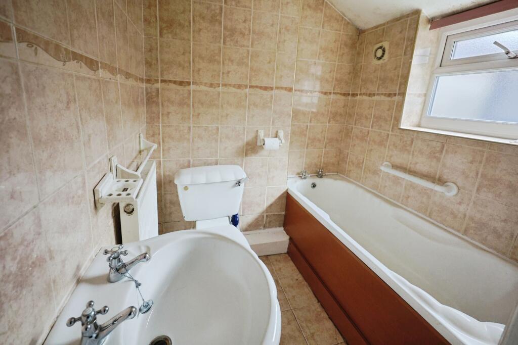 House in Darlington - View 5