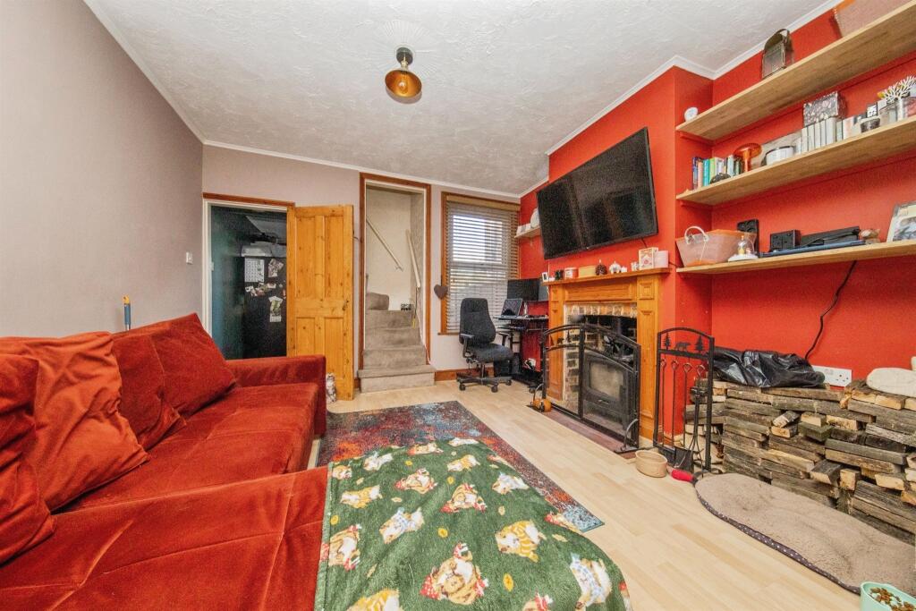 House in Ipswich, Suffolk - View 2