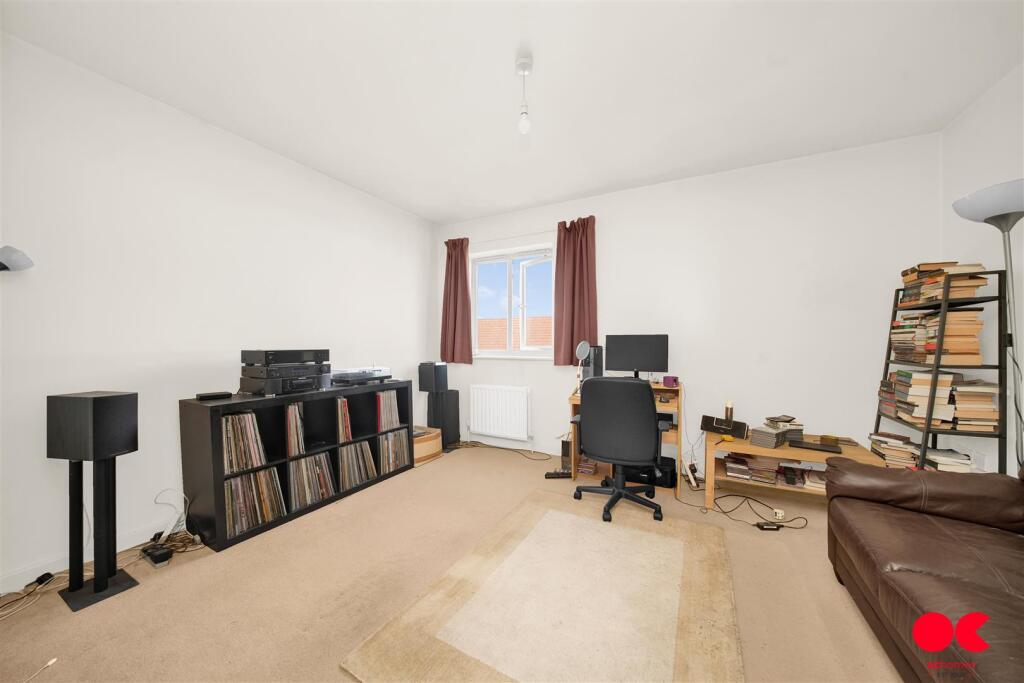 Apartment in London, Leyton - View 6