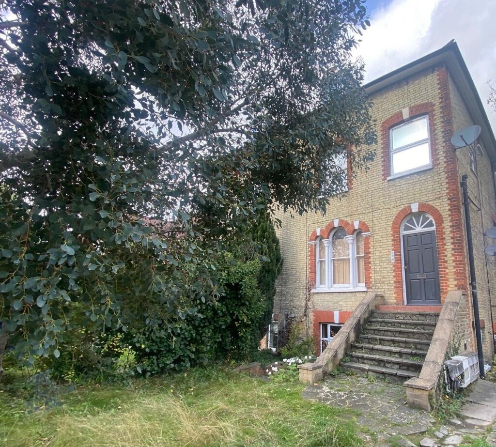 Main image of property: Somerset Road,Barnet,EN5
