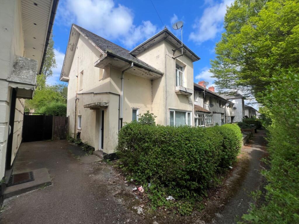 Main image of property: 124 Hurlingham Road, Kingstanding, Birmingham, B44 0NE