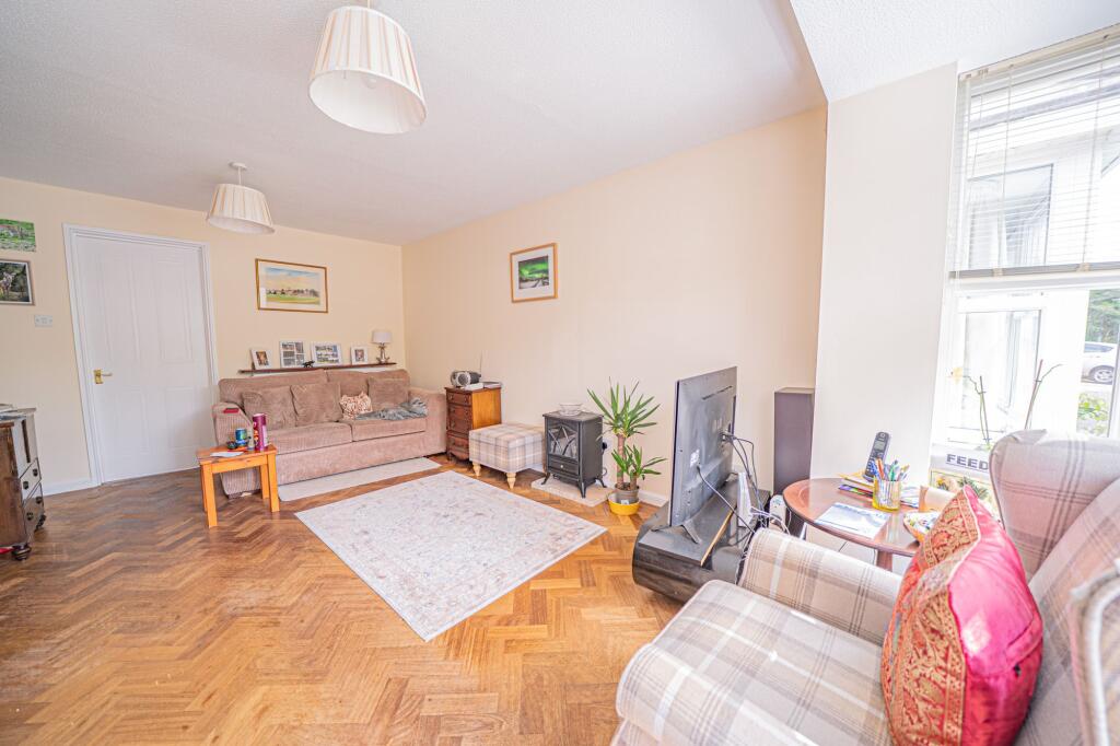 Additional image 3 of Winster Avenue, Dorridge, B93