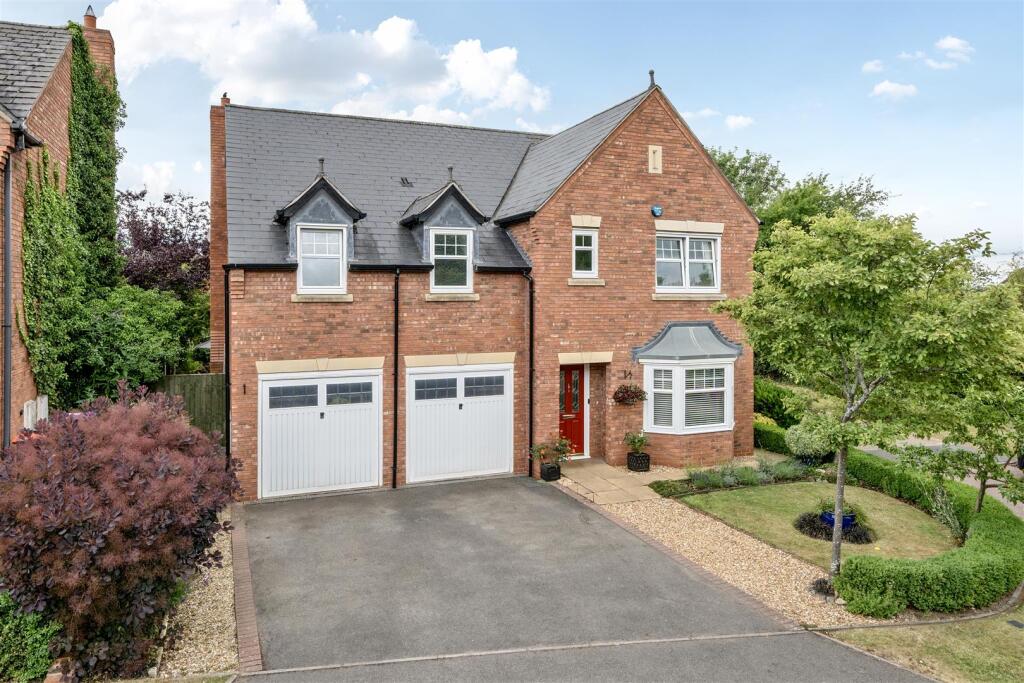 5-bed detached on St. Peters Walk, Admaston, Telford, £599,950