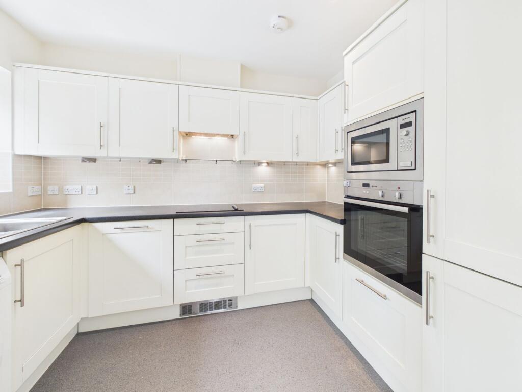 Apt 26, Boughton Hall Filkins Lane, Chester - CH3 5BG - View 2