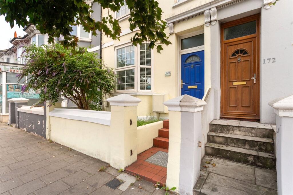 House in Brighton, Round Hill - View 4