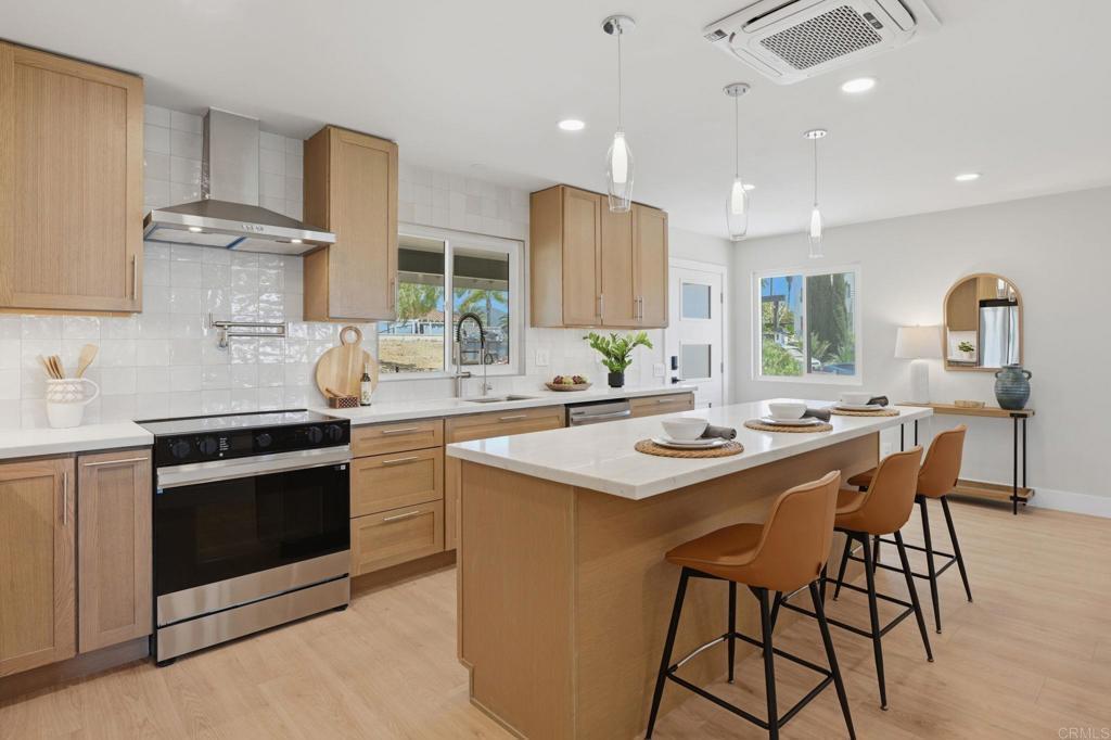 Main image of property: California, San Diego County, Vista