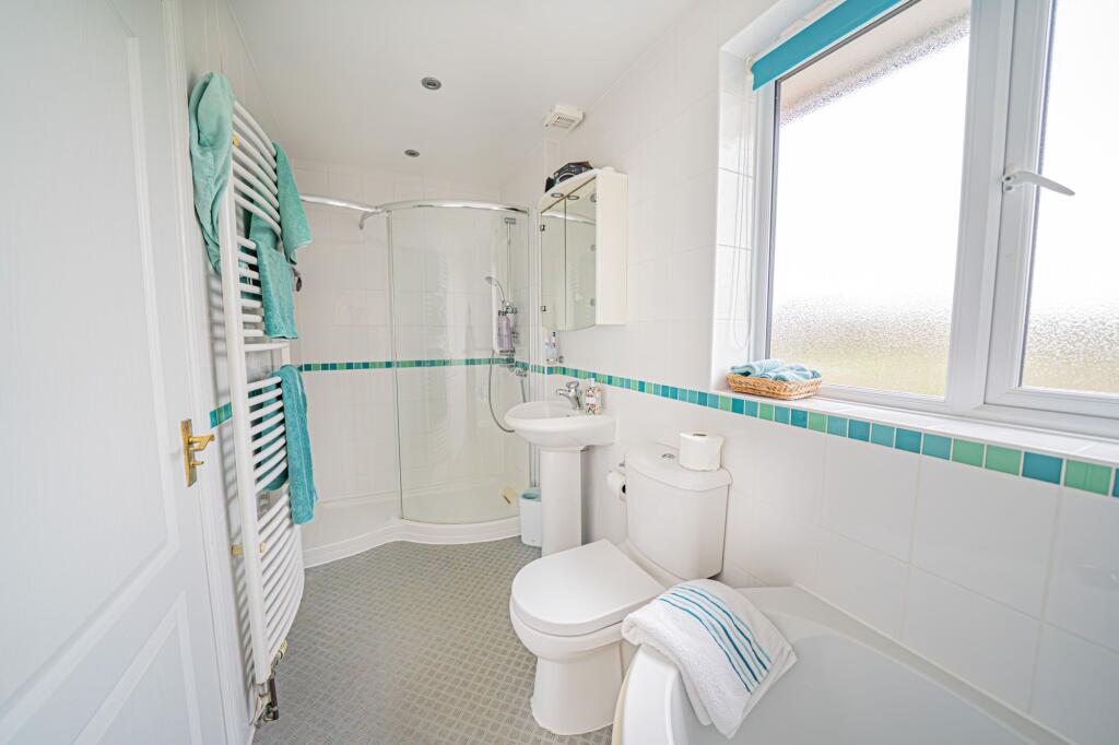 Additional image 23 of Kingswood Close, Lapworth, B94