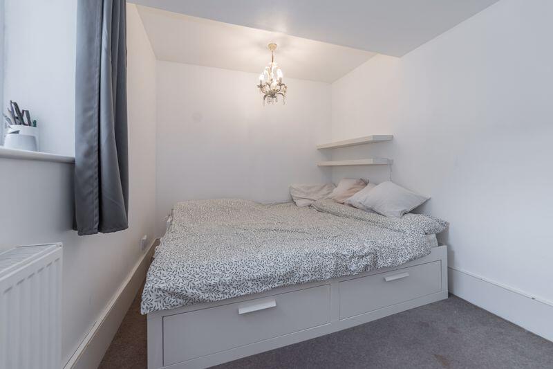 Apartment in London, Westbourne Green, Maida Vale - More