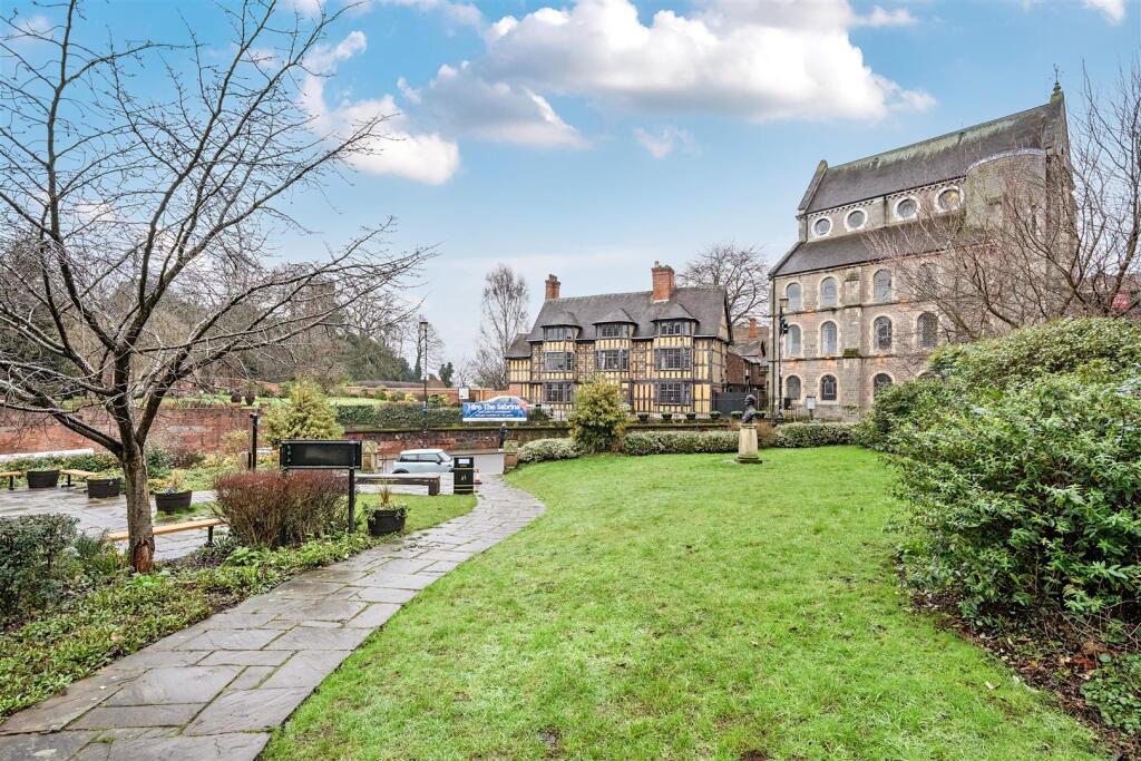 Apartment 2, 4A School Chambers, School Gardens, Shrewsbury, SY1 2AJ photo 3
